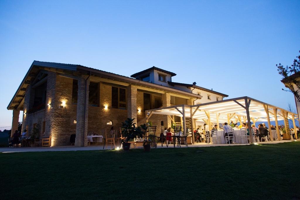 Agriturismo Alba Del Borgo Fidenza Exterior photo